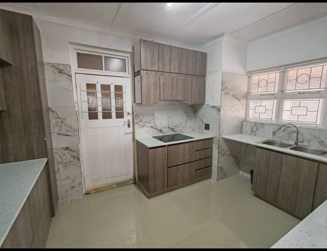 3 BEDROOM APARTMENT TO LET IN MUSGRAVE